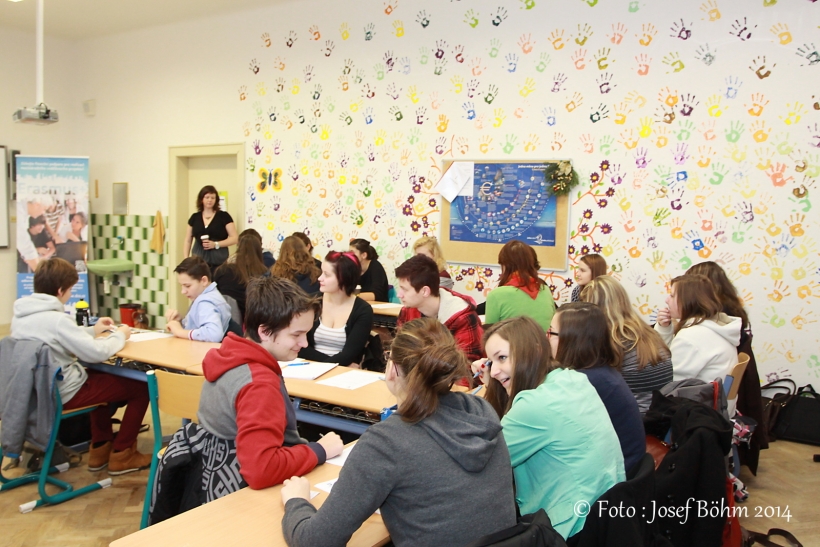 JUNULARA projekt strukturovaný dialog s mládeží, ICM JH